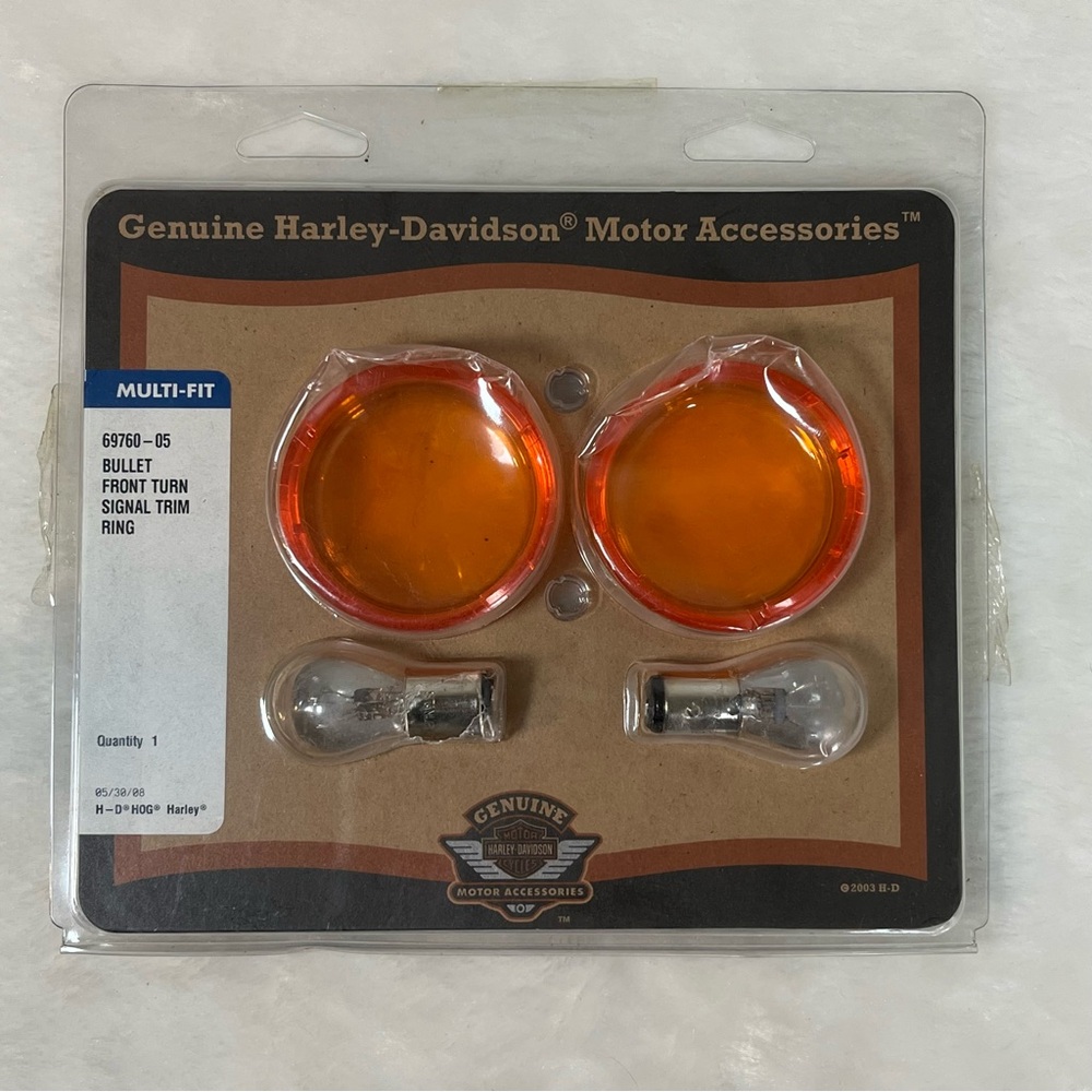 NEW OEM Harley-Davidson Bullet Front Turn Signal Trim Rings 69760-05 *Open Box*